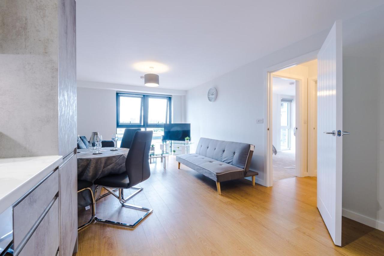✰Onpoint - Modern 2 Bed Apartment Close To Centre✰ Лийдс Екстериор снимка