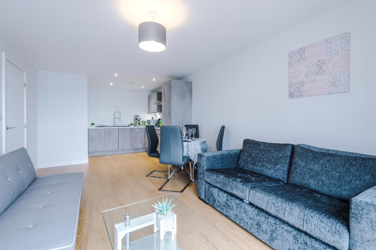 ✰Onpoint - Modern 2 Bed Apartment Close To Centre✰ Лийдс Екстериор снимка