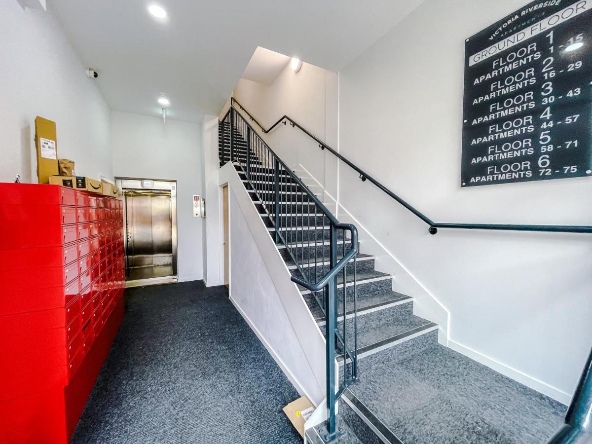 ✰Onpoint - Modern 2 Bed Apartment Close To Centre✰ Лийдс Екстериор снимка